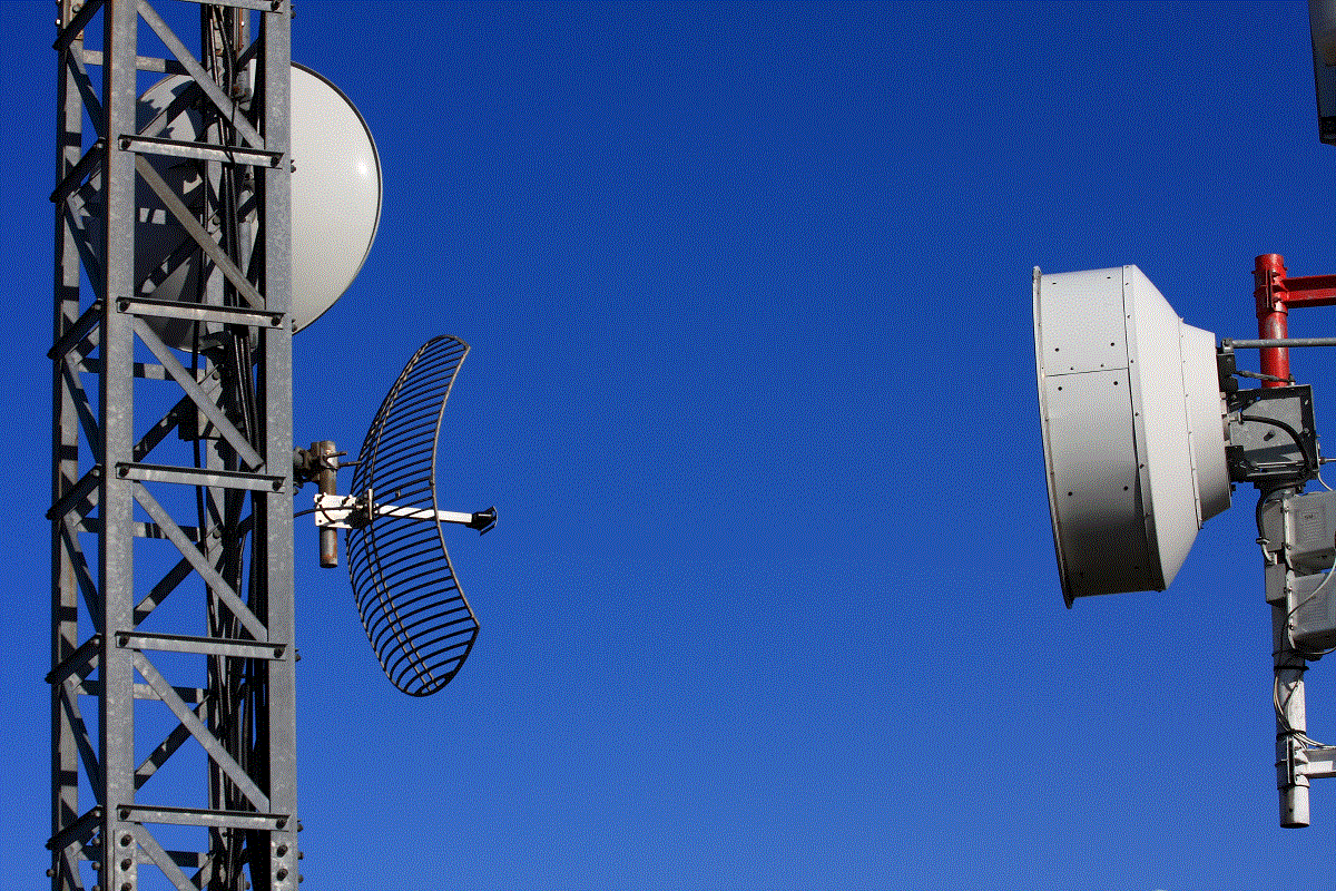 Ponte_Radio_Fotolia_9781255_XL_rev1